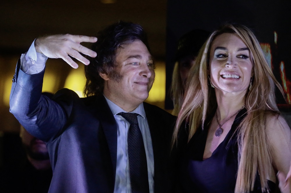 Javier Milei anuncia fim de relacionamento com atriz Fátima Florez
