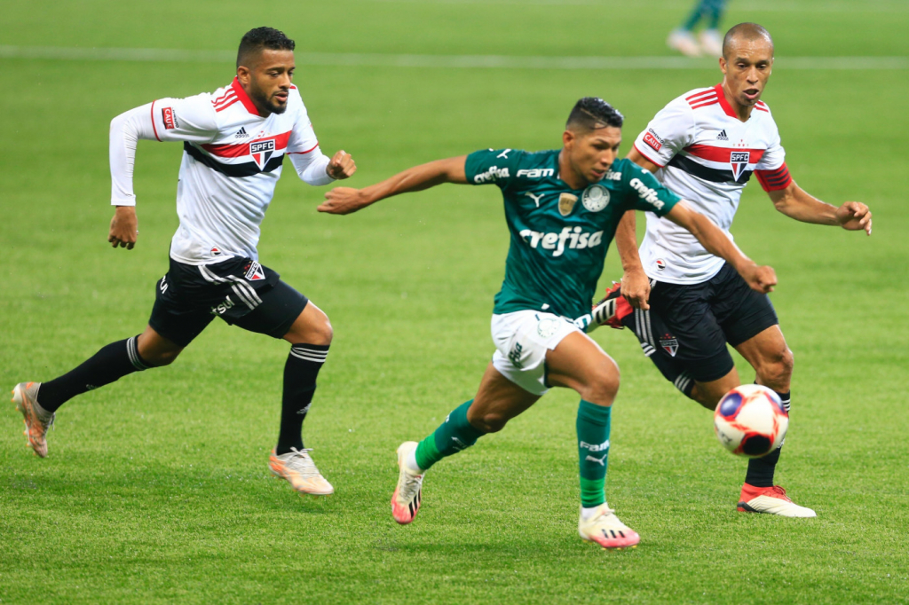Conmebol define arbitragem de Palmeiras x São Paulo pela Copa Libertadores