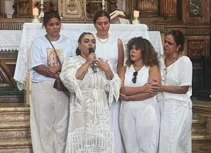 Preta Gil celebra cura do câncer com missa na Bahia