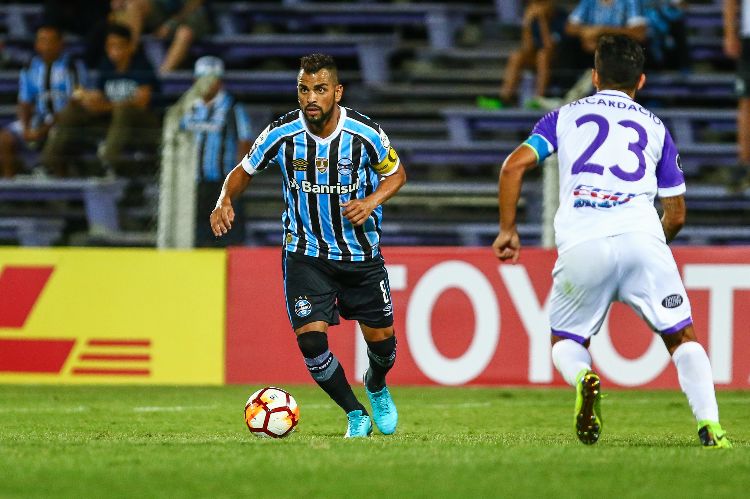 Ex-Grêmio e São Paulo, Maicon anuncia aposentadoria aos 37 anos