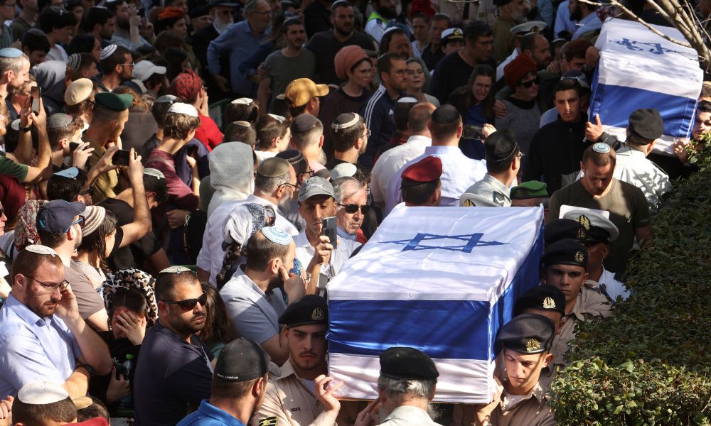 Tensão na Cisjordânia aumenta após morte de irmãos israelenses