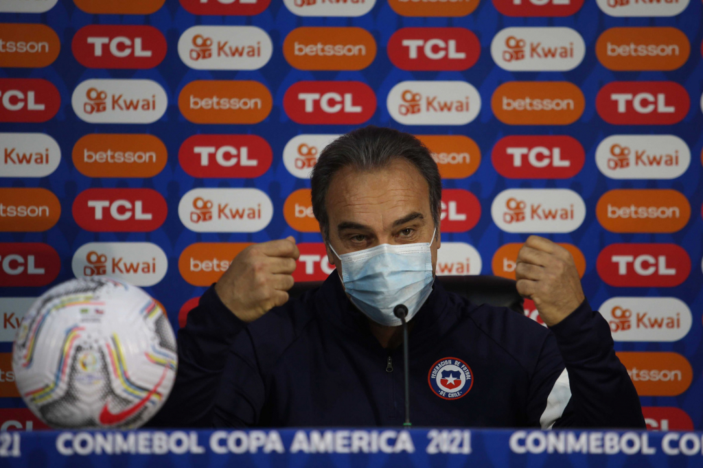Técnico do Chile admite dificuldades em parar Neymar: ‘Não há receita exata’