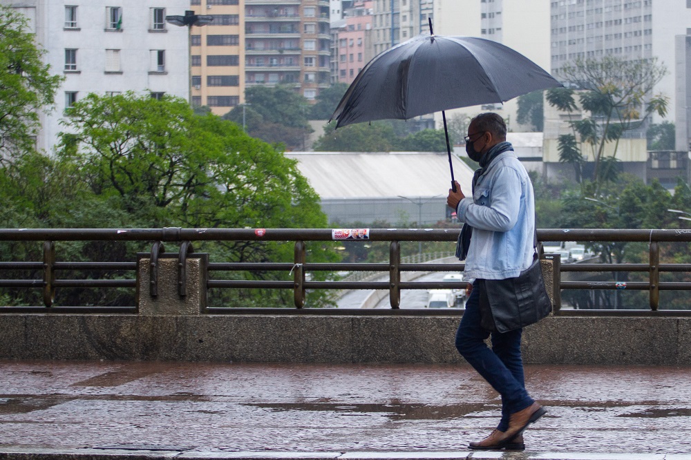 Centro-Sul deve ter chuva acima da média em dezembro