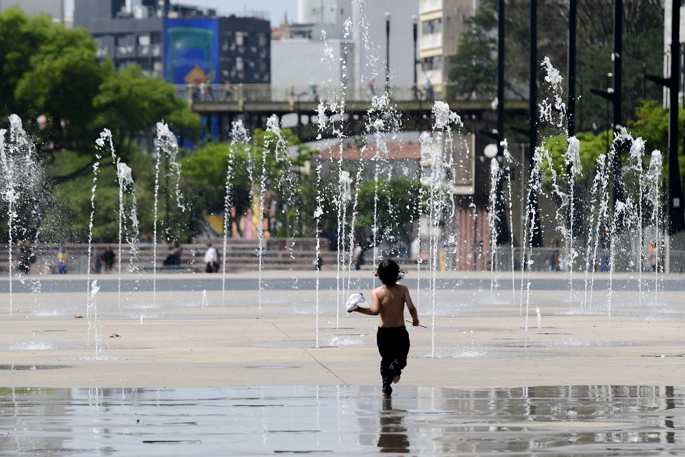 São Paulo bate novo recorde de calor com termômetro marcando 34,5ºC