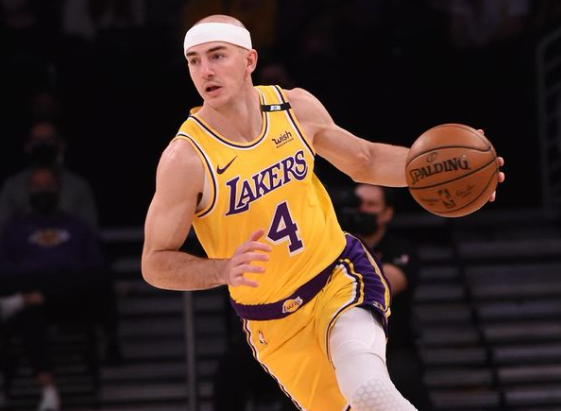 Jogador do Los Angeles Lakers é preso nos EUA por porte de maconha