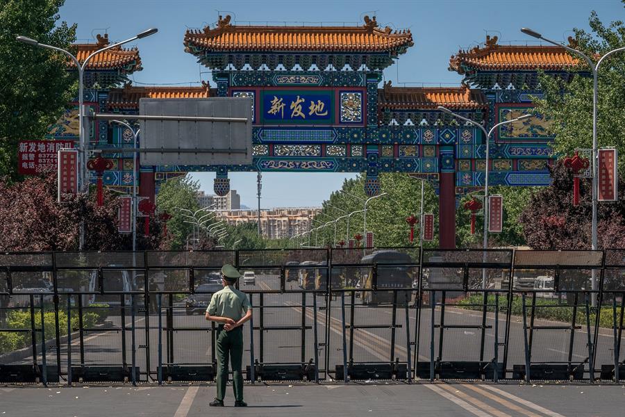 China anuncia confinamentos após aumento de casos da Covid-19 no país