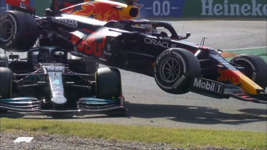 Fórmula 1: Verstappen é punido por acidente com Hamilton no GP de Monza