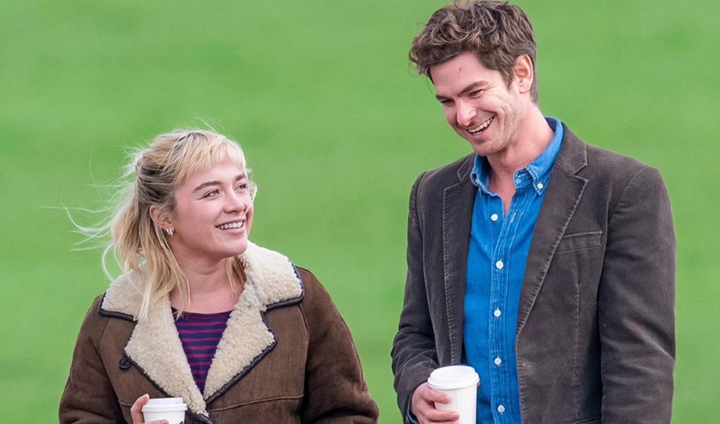 ‘Todo Tempo que Temos’: filme estrelado por Andrew Garfield e Florence Pugh ganha novo pôster 