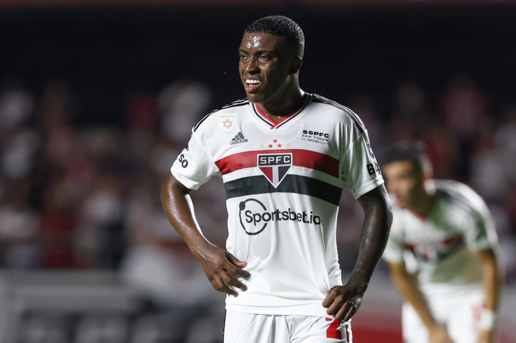 Reforço do São Paulo, Méndez lamenta derrota para o Corinthians: ‘Resultado é mentiroso’