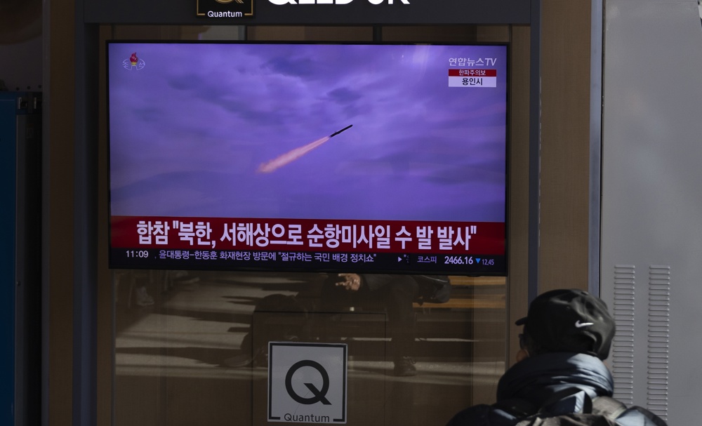 Coreia do Norte lança mísseis de cruzeiro em direção ao Mar Amarelo