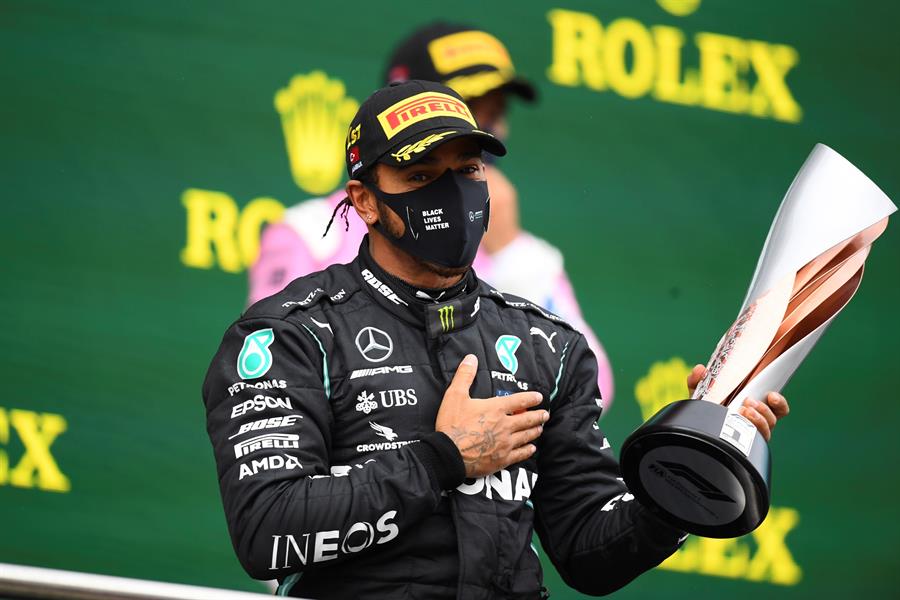 Mercedes renova com Hamilton e acaba com a principal novela da Fórmula 1