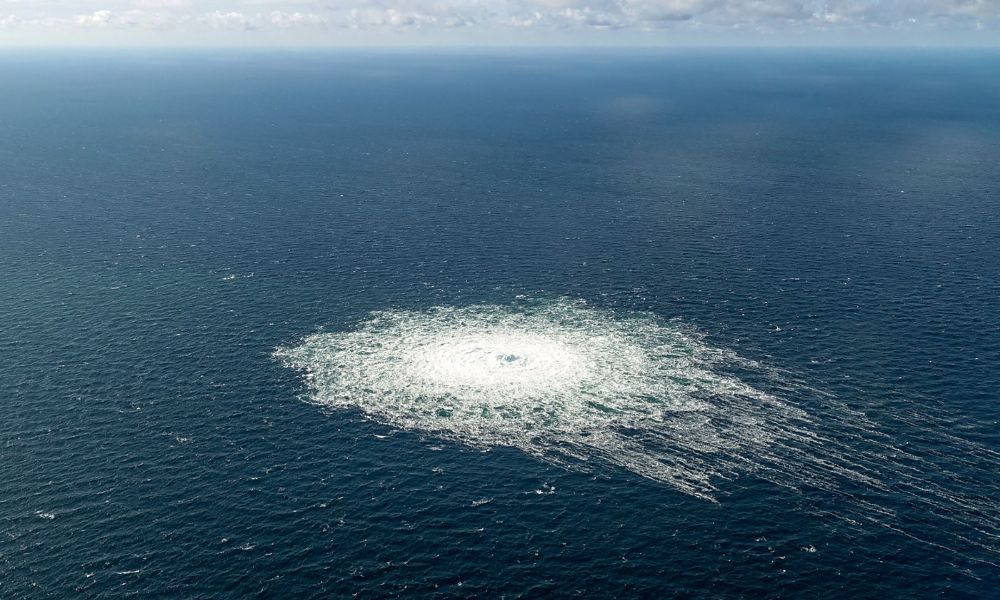 Vazamento gera cratera de 50 metros no gasoduto Nord Stream no Mar Báltico; veja vídeo