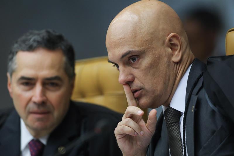 Moraes retira sigilo de inquérito sobre atos antidemocráticos