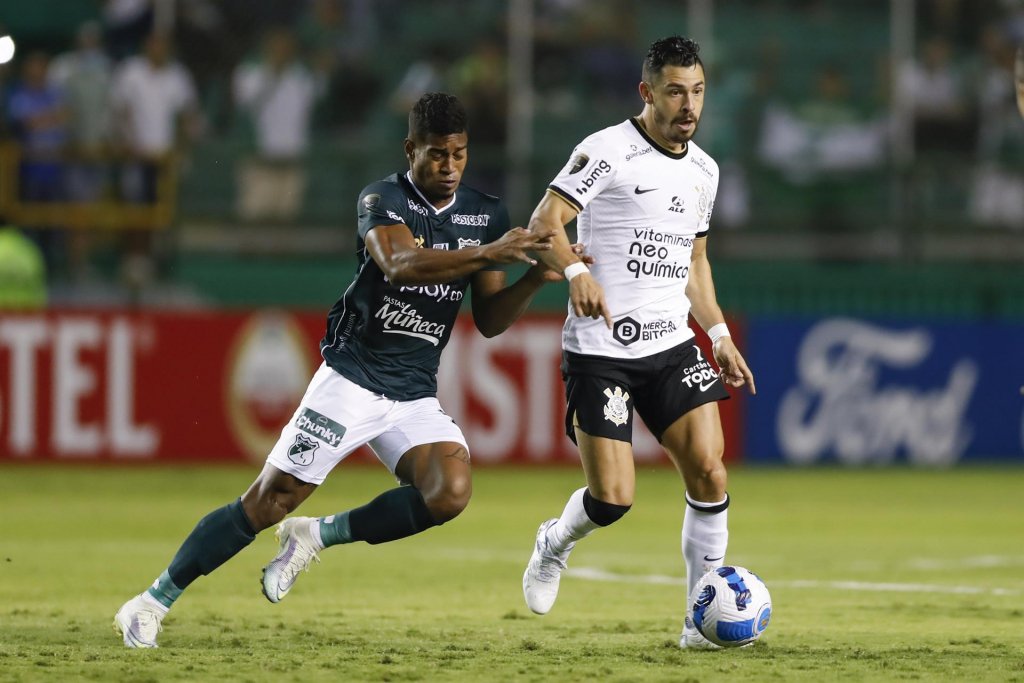 Corinthians desperdiça pênalti e fica no empate com o Deportivo Cali pela Libertadores