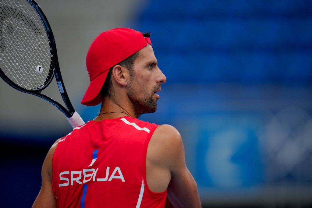 Djokovic não poderá disputar Roland Garros se não estiver vacinado