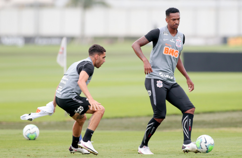 Corinthians e Jô são condenados pela Fifa a indenizar o Nagoya Grampus