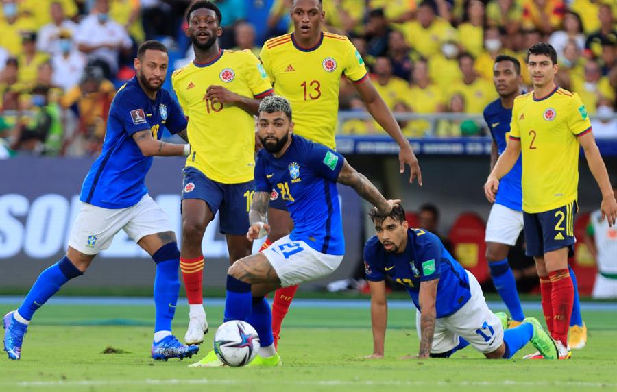 Brasil empata sem gols com a Colômbia e perde 100% de aproveitamento nas Eliminatórias