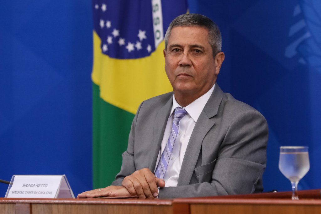 Em posse fechada, Braga Netto e novo ministro da Justiça mostram alinhamento com Bolsonaro