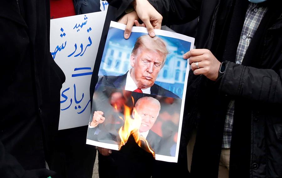 Irã promete resposta em ‘momento apropriado’ por morte de cientista; Israel coloca embaixadas em alerta