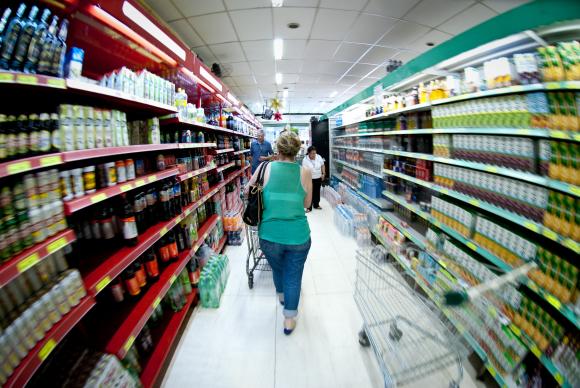 Consumo nos lares cresce 2,47% no 1º semestre, apontam supermercados
