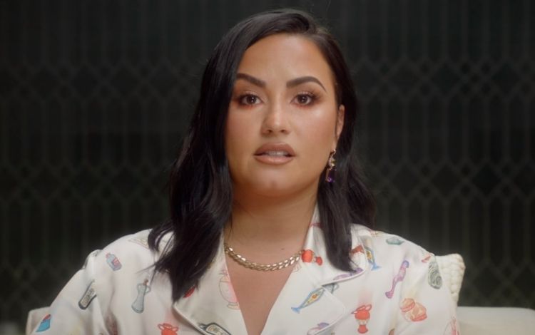 Demi Lovato lança série sobre vícios e recaída: ‘Misturei metanfetamina com cocaína’