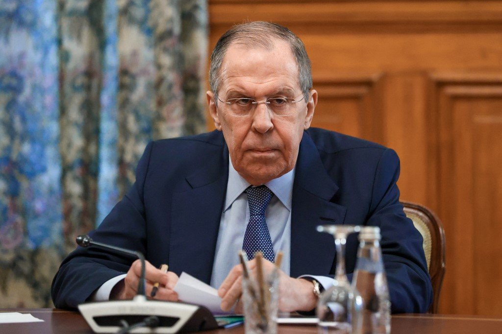 ‘Não queremos que Zelensky se renda’, diz chanceler da Rússia sobre guerra