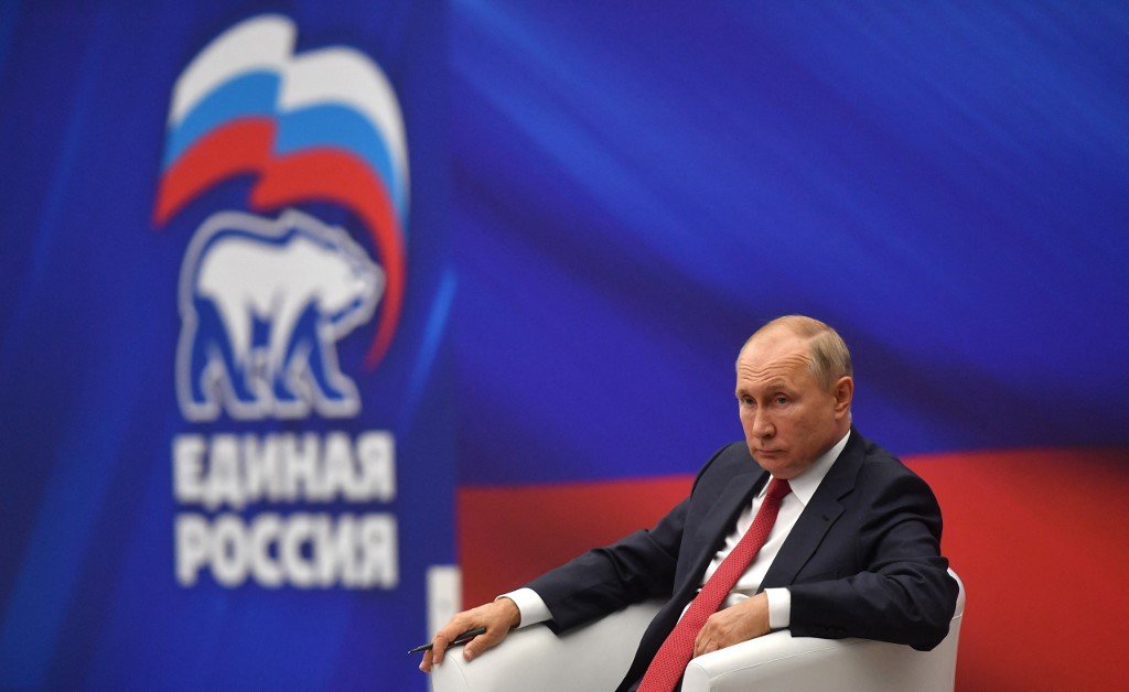 Partido de Putin ameaça tomar controle de empresas que encerraram atividades na Rússia