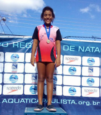 Nadadora de 14 anos morre em decorrência da Covid-19 no interior de SP