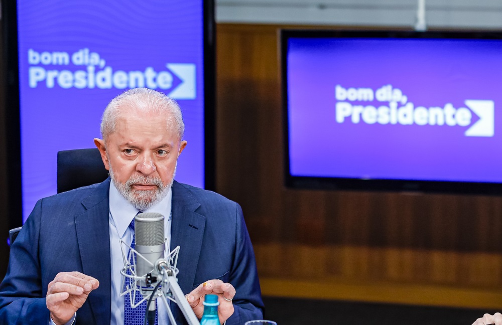 ‘Desde que assumi em 2003 eu tenho dado lição de responsabilidade’, afirma Lula