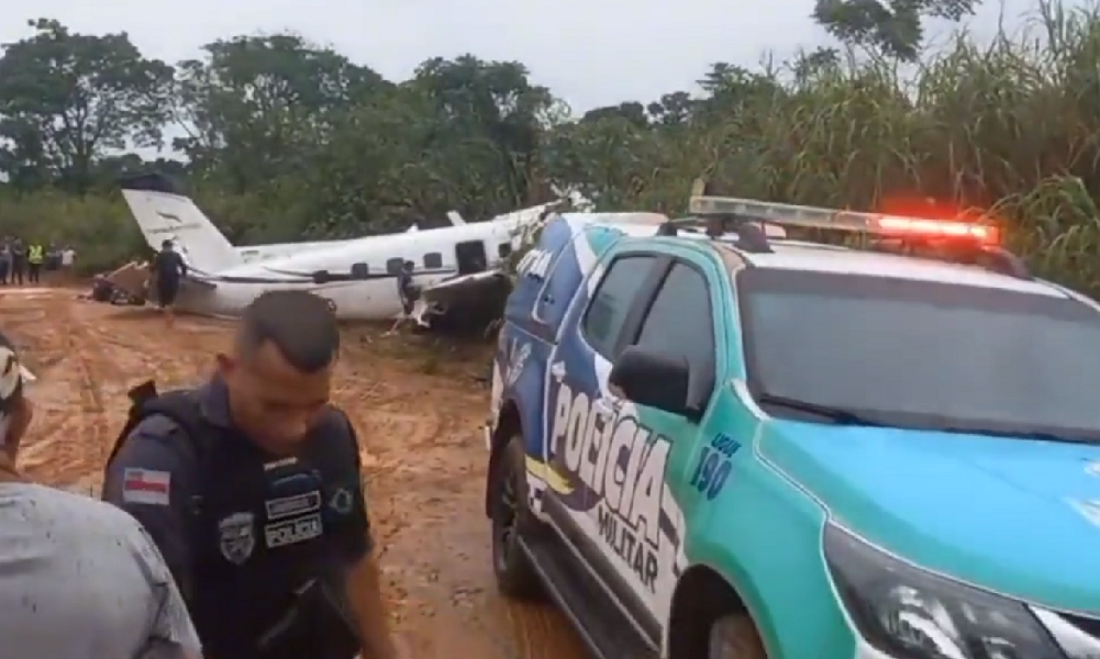 Avião cai em Barcelos, no interior do Amazonas, e mata 14 pessoas