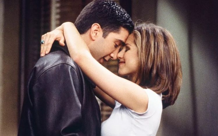 Jennifer Aniston e David Schwimmer revelam que se apaixonaram nos bastidores de ‘Friends’