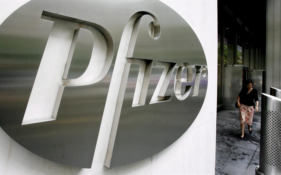 Ministério da Saúde anuncia acordo com Pfizer para a compra de vacinas contra a Covid-19