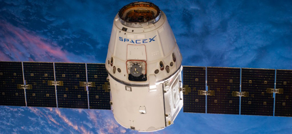 Nasa adia lançamento de carga da SpaceX devido a furacão Ida