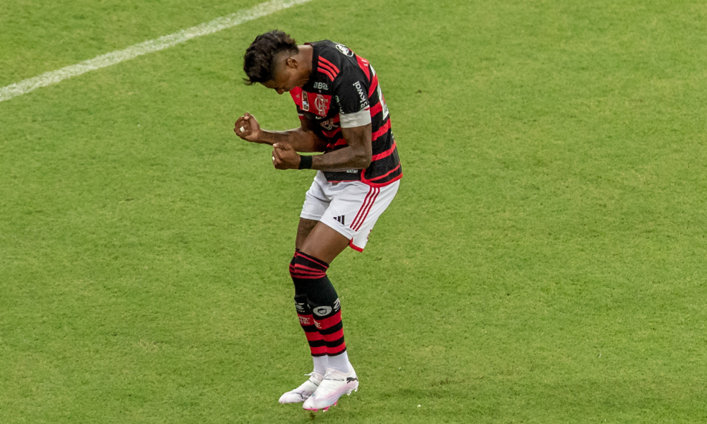 Flamengo vence o Nova Iguaçu e conquista primeiro título na Era Tite