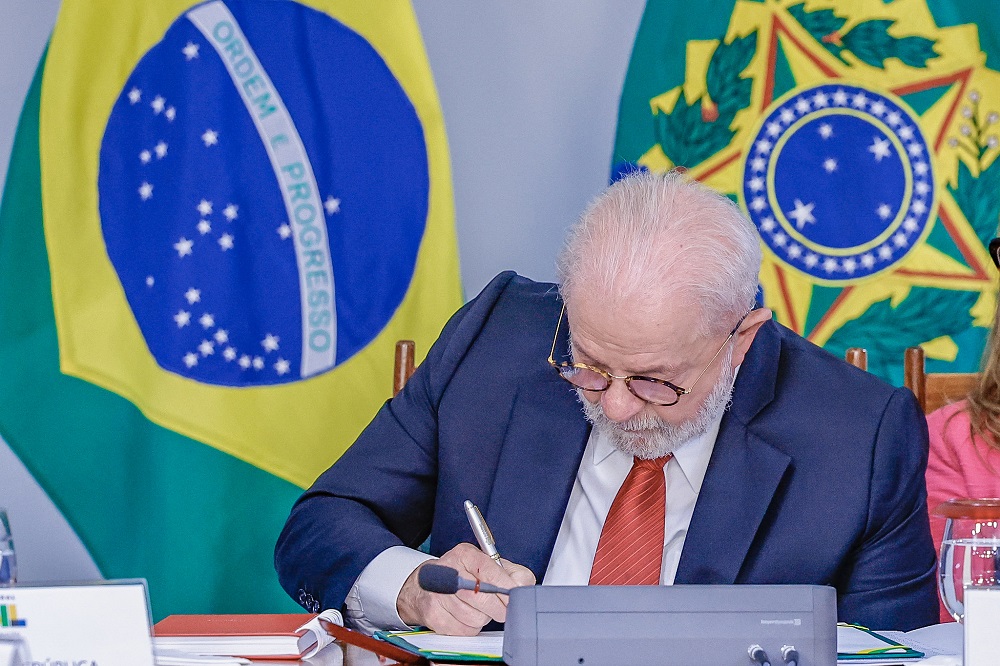 Lula sanciona novo arcabouço fiscal com dois vetos ao texto aprovado pelo Congresso