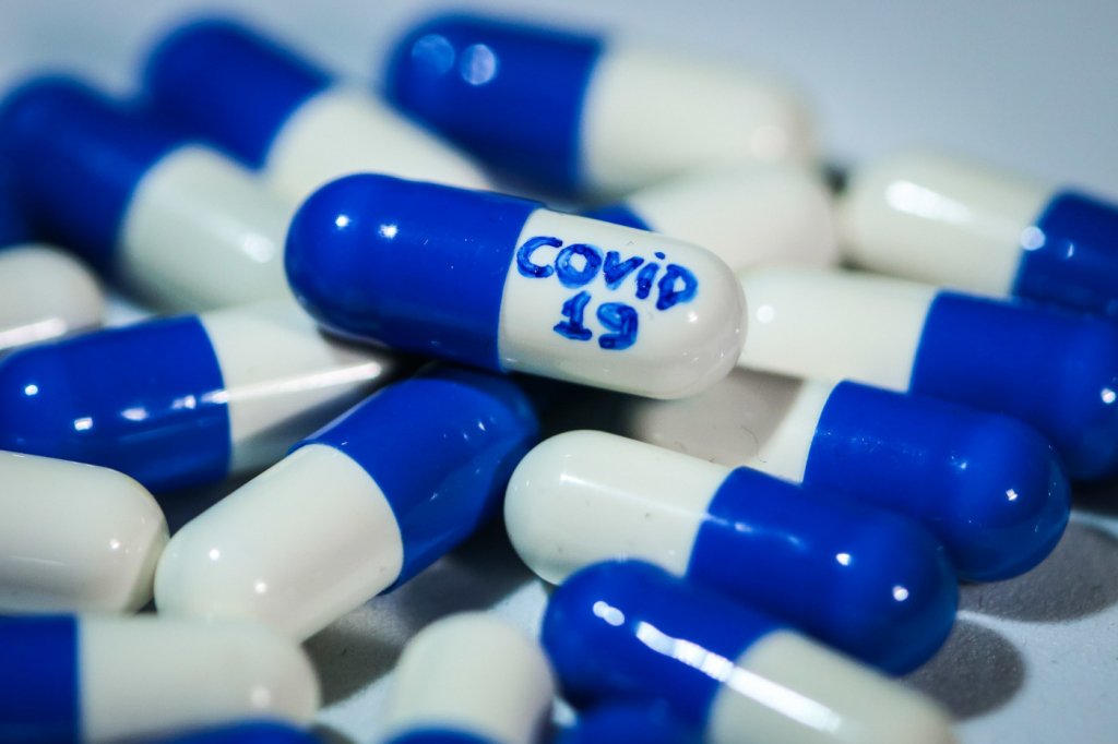 Agência dos EUA autoriza remédio para quem não pode se vacinar contra Covid-19