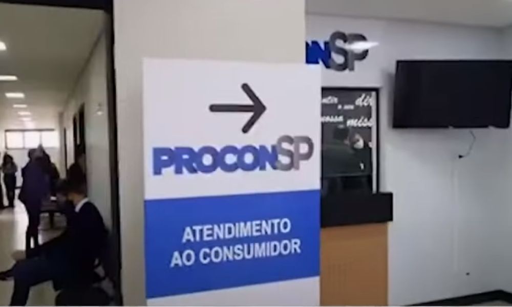 Procon-SP oferece ações para auxiliar consumidores da Black Friday 