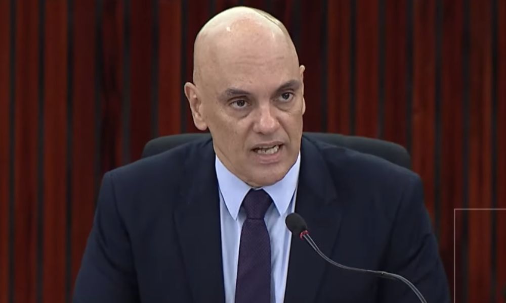 Alexandre de Moraes vota contra poder moderador das Forças Armadas