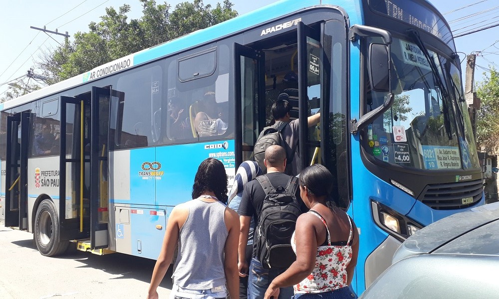 Prefeitura de São Paulo assume o controle das empresas de ônibus investigadas por ligação com o crime organizado