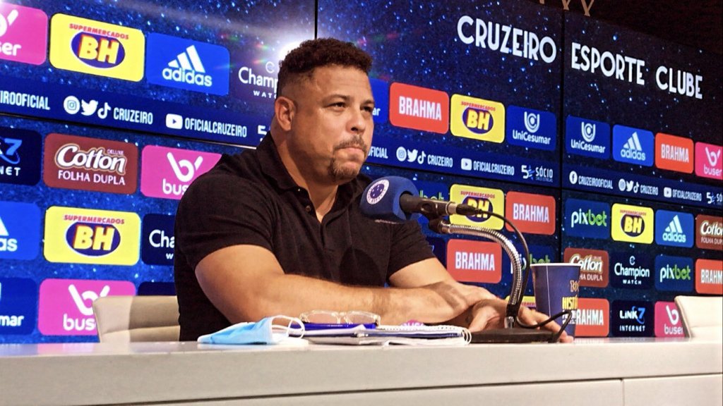 Ronaldo responde questionamentos sobre saída de Fabio: ‘Cruzeiro é maior do que qualquer atleta’