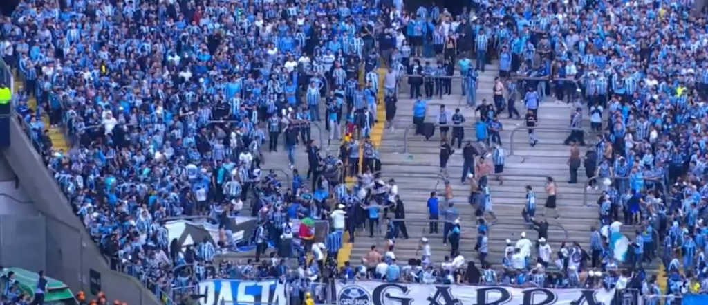 Justiça do RS suspende organizadas do Grêmio e interdita setor da Arena após briga