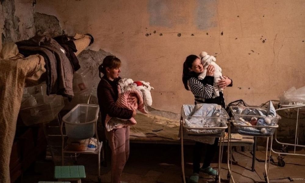 Vítimas da guerra: crianças lutam pela sobrevivência em hospital em Zaporizhzhya