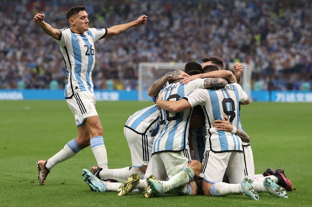 Em decisão espetacular, Argentina vence França nos pênaltis e se consagra tricampeã Mundial