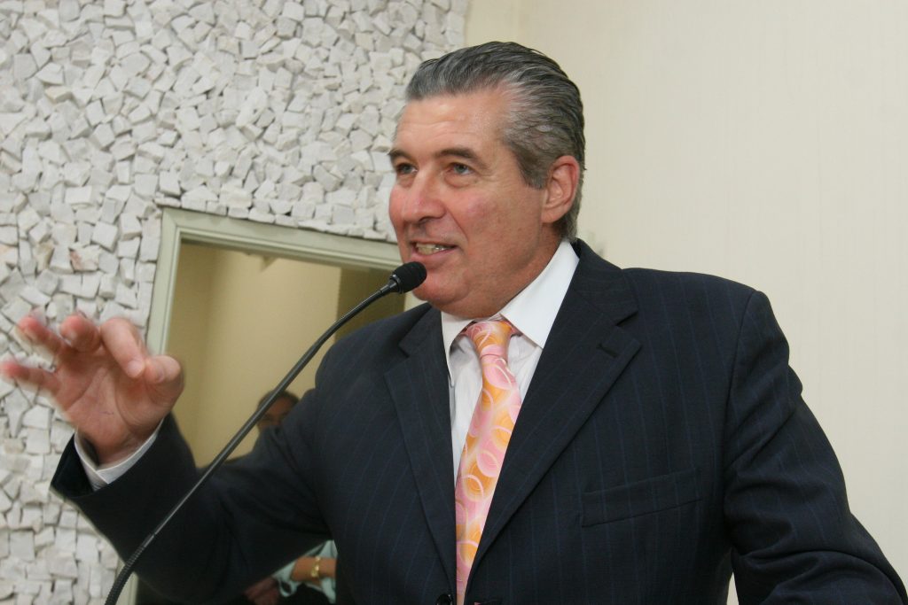 Daniel Silveira é um ‘homem livre’ e ‘não deve nada à Justiça’, diz jurista