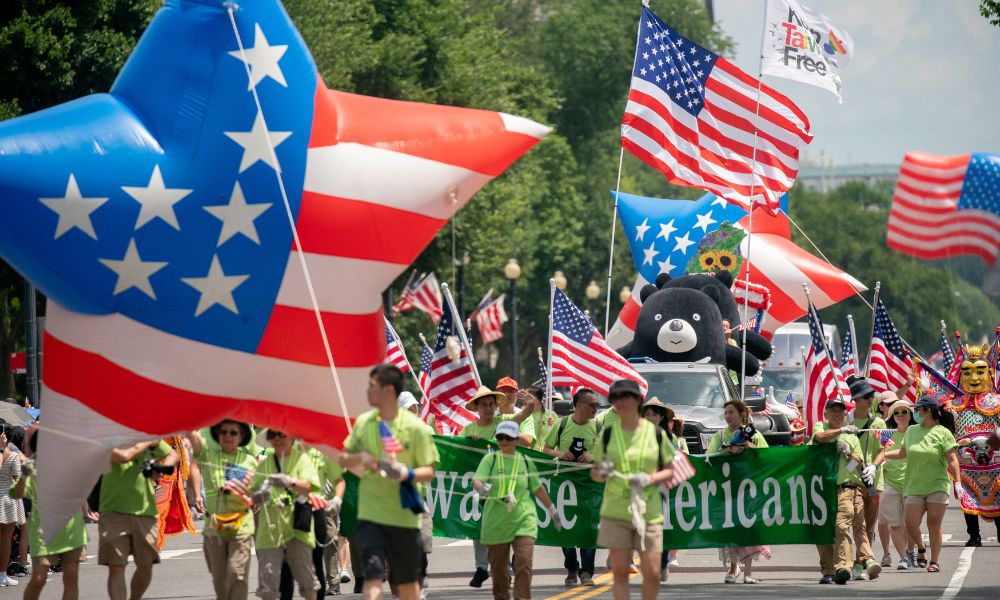 Tiroteios nos EUA deixam ao menos oito mortos horas antes das celebrações do Dia da Independência