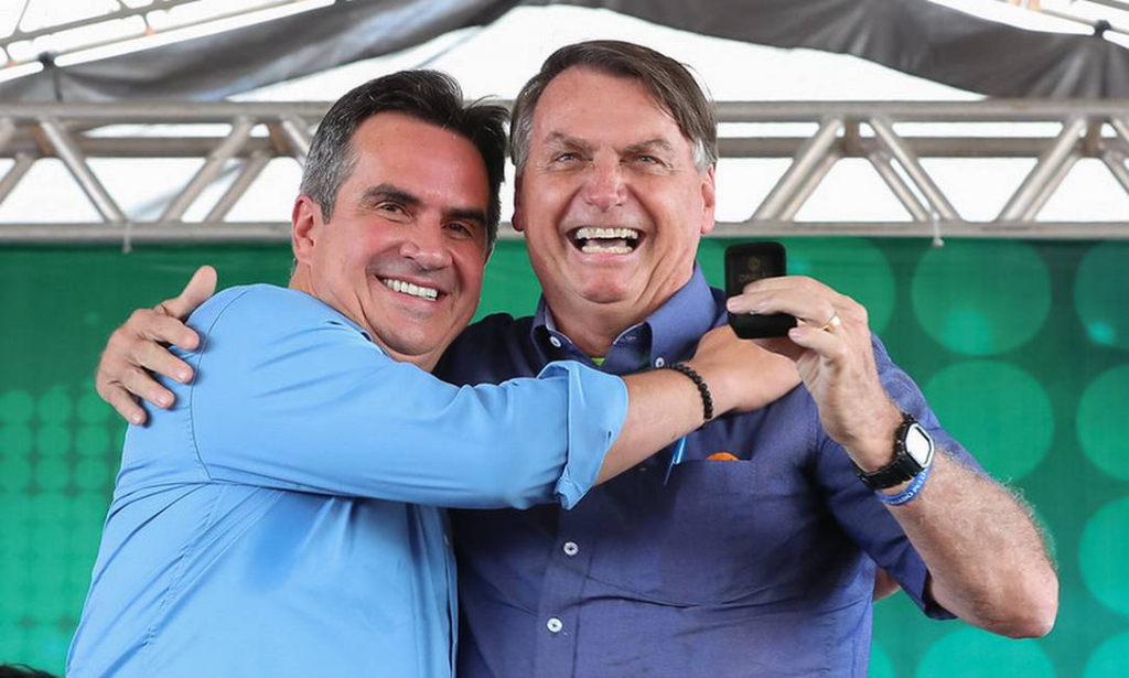 Ciro Nogueira defende Bolsonaro de críticas e rebate Santos Cruz: ‘General de pijama’