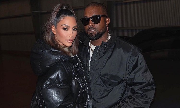 Kim Kardashian e Kanye West estariam se divorciando, diz site