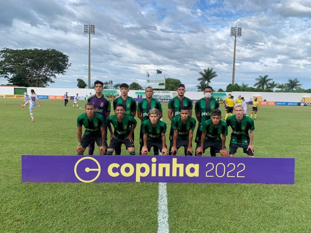 América-MG vence o Botafogo por 1 a 0 e é o primeiro semifinalista da Copinha