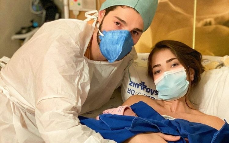 Filha de Alok e Romana Novais nasce prematura por complicações relacionadas à Covid-19