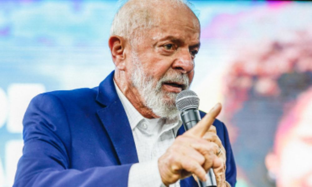 Lula intervém e pede que vice-governador de Minas Gerais seja respeitado 